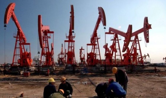 Petrol jeopolitik gerginliğin artmasıyla yükseliyor